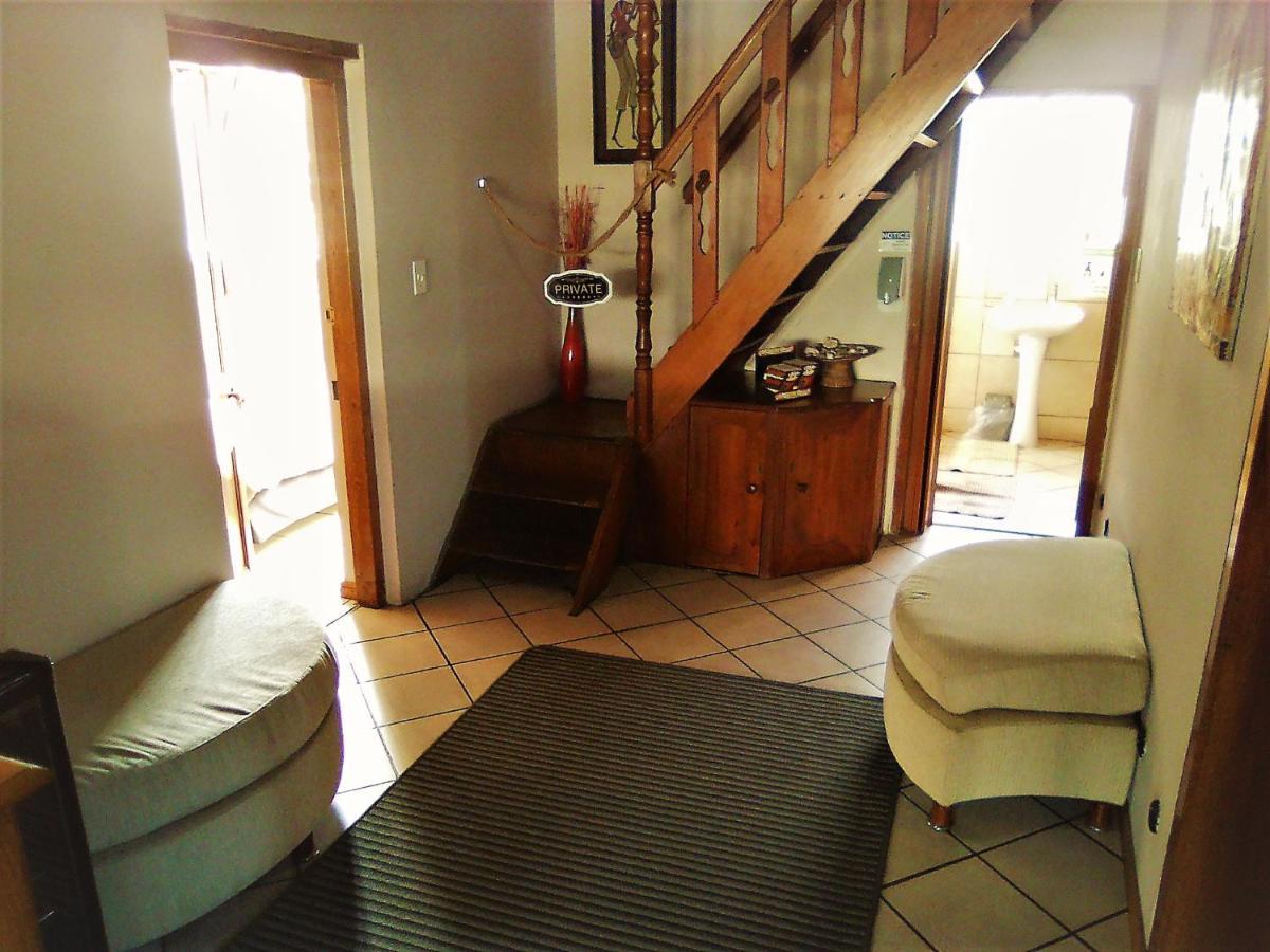 Jembjo'S Knysna Lodge & Backpackers Zewnętrze zdjęcie