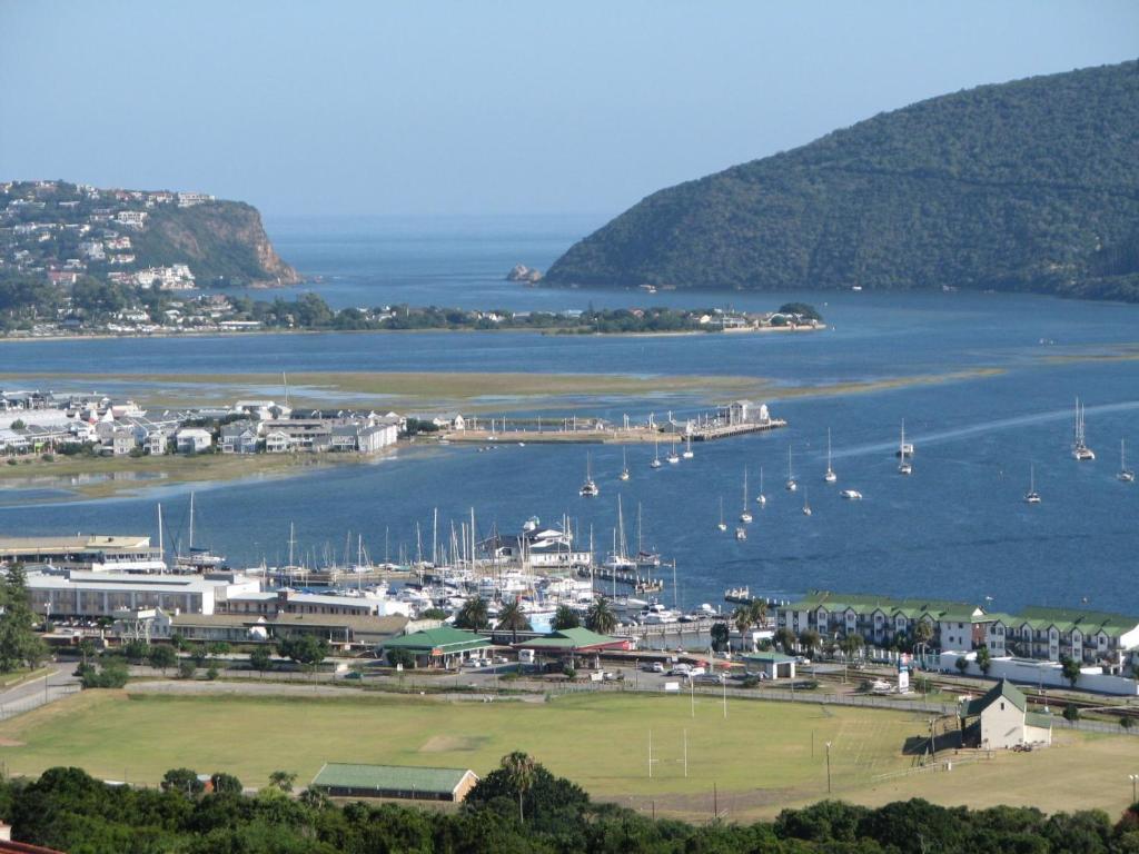 Jembjo'S Knysna Lodge & Backpackers Zewnętrze zdjęcie