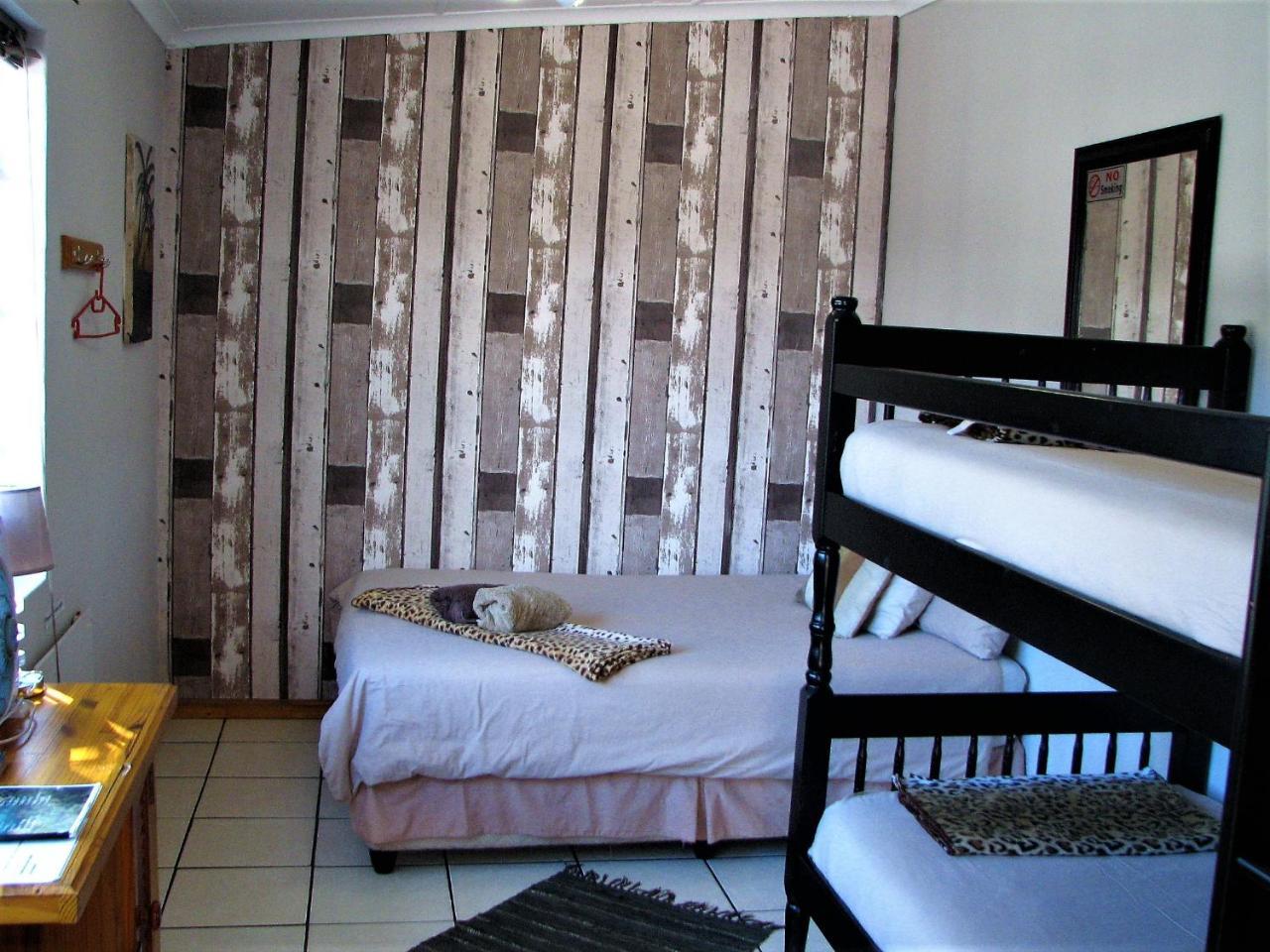 Jembjo'S Knysna Lodge & Backpackers Zewnętrze zdjęcie