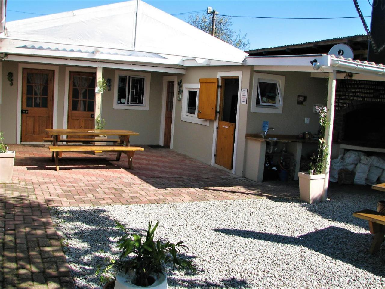 Jembjo'S Knysna Lodge & Backpackers Zewnętrze zdjęcie