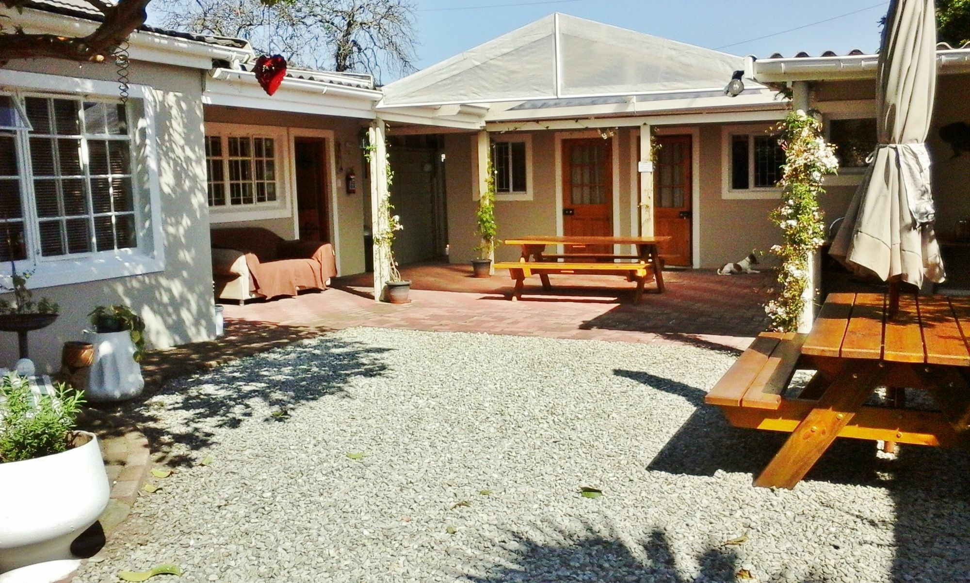 Jembjo'S Knysna Lodge & Backpackers Zewnętrze zdjęcie